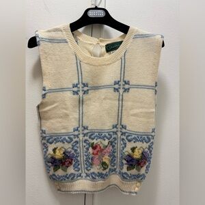 VINTAGE CULLINANE Sweater Vest hand knitted coquette size S made in Hong Kong